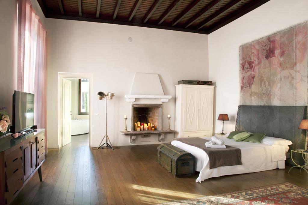 B&B Villa Natta Uggiate Quarto foto
